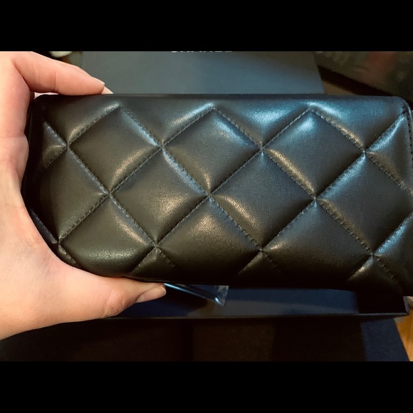 SOLD Off Posh Mark‼️Authentic Chanel Sunglasses - Picture 2 of 13